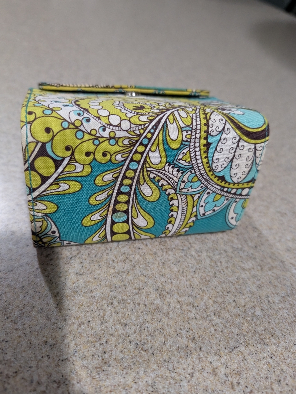 Vera Bradley Quilted Mini Jewelry Holder in Lime & Teal Paisley - Picture 5 of 5